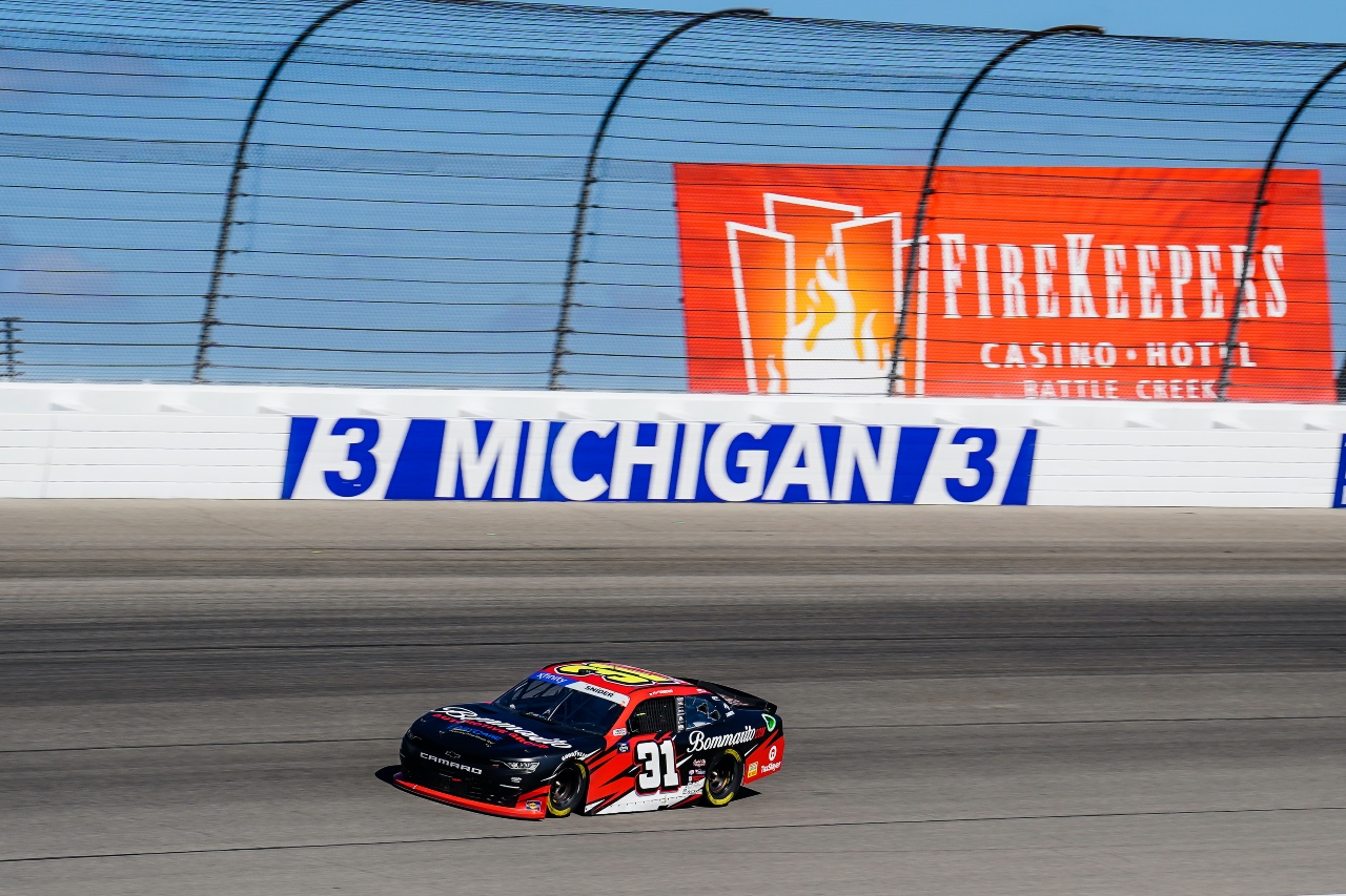 Top-20 Run for Snider in New Holland 250 at Michigan
