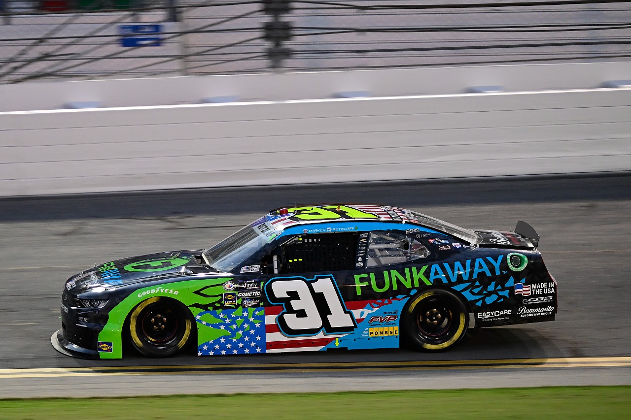 Retzlaff Earns 6th Top-Ten of Season with 7th Place Finish at Daytona