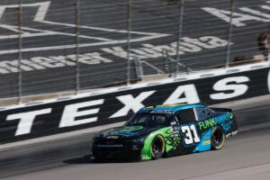Accident Ends Retzlaff’s Day Early at Texas